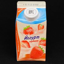 Йогурт Молочный Фермер "Клубника" 2,5% пюрпак 450г, шт