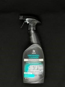 Чистящее средство пятновыводитель (для всех поверхностей) GRASS Universal Profession 600 мл, шт