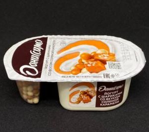 Йогурт Даниссимо густой, Соленая карамель, шарики 6,9%, 105 гр, шт (М)